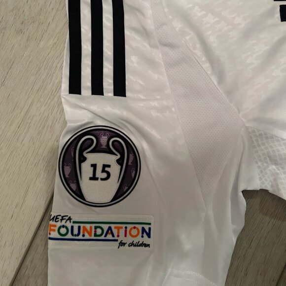 Valverde Real Madrid - Picture 4 of 4